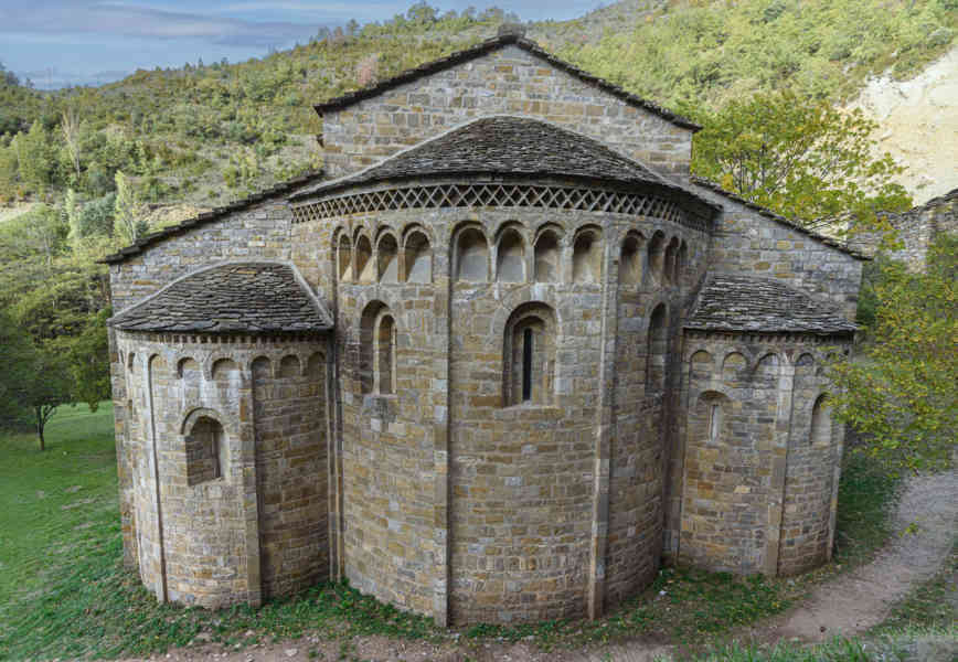 Huesca - Beranuy 05 - monasterio de Santa María de Obarra.jpg